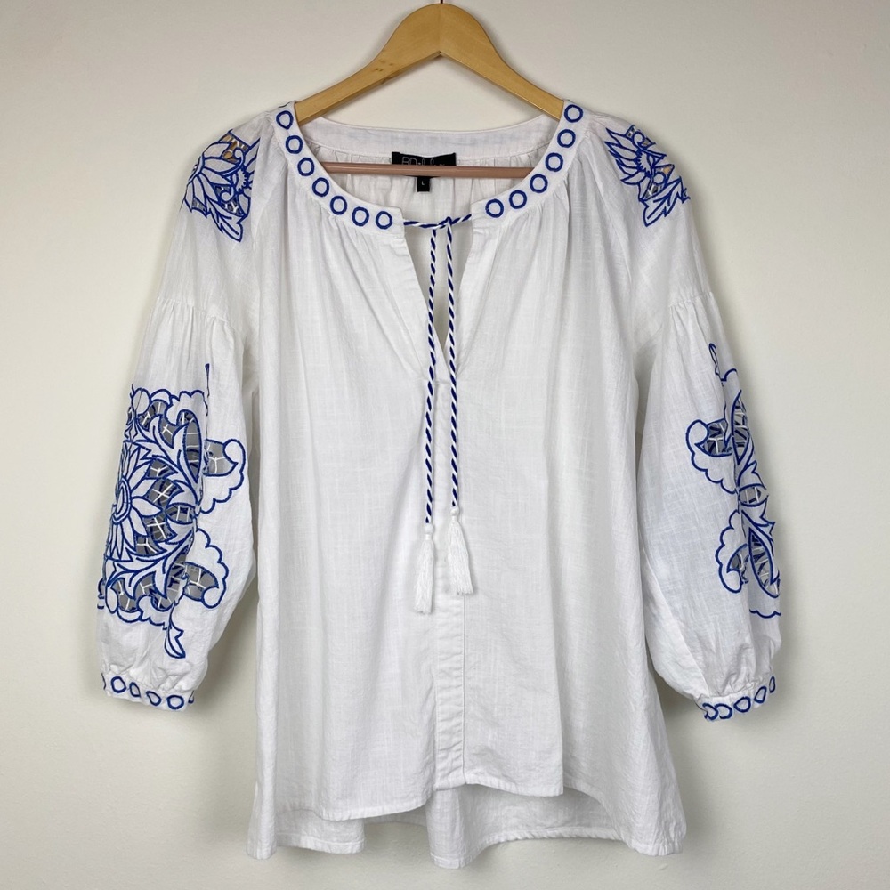 RD & Koko White Linen Embroidered Blouse Sz L